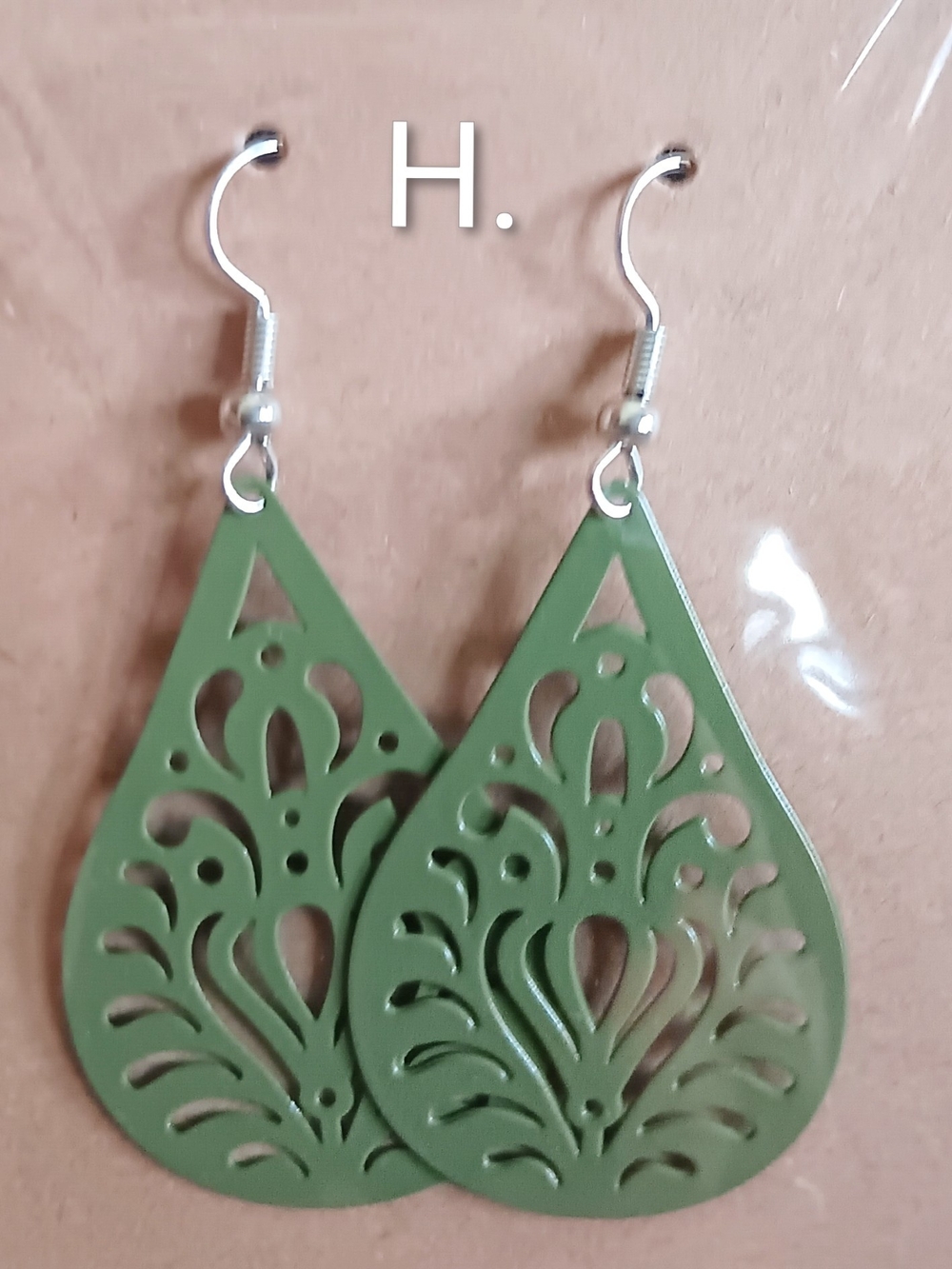 ✨️Assorted Women’s Earrings - Brand New! Boho, Western, Vegan Leather+! - Picture 9 of 15